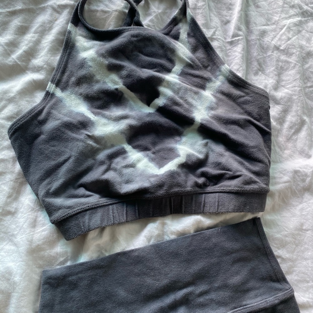Electric and Rose Legging and Bra set